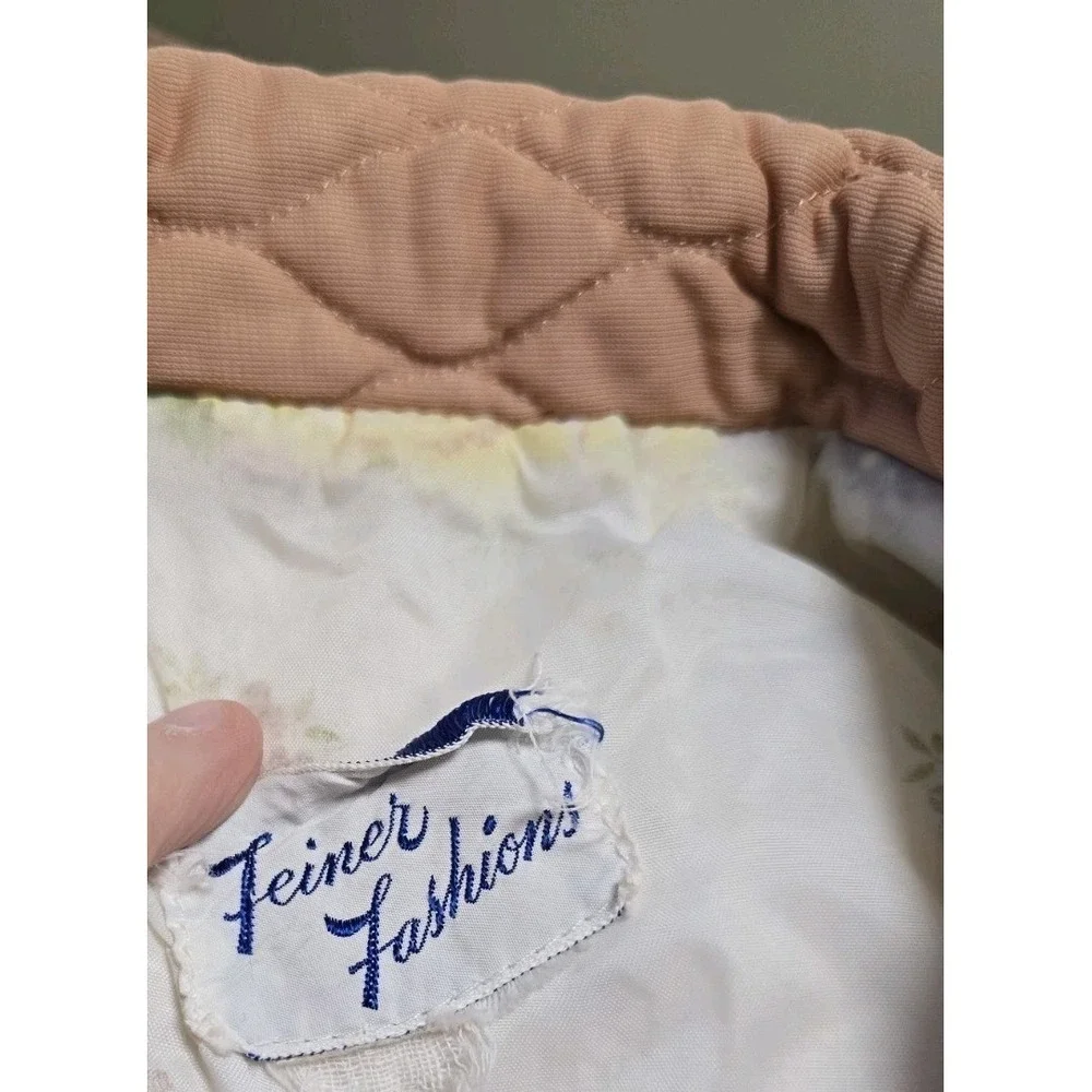 1950s Vintage Womens Crop Jacket Quilted Floral‎ Applique